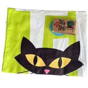 NWT Tiki Time Microfiber Fast-Drying Beach Towel Black Cat Flowers Cat Lady Box